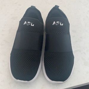 APL kids black shoes